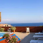 Il Telamonio Hotel
