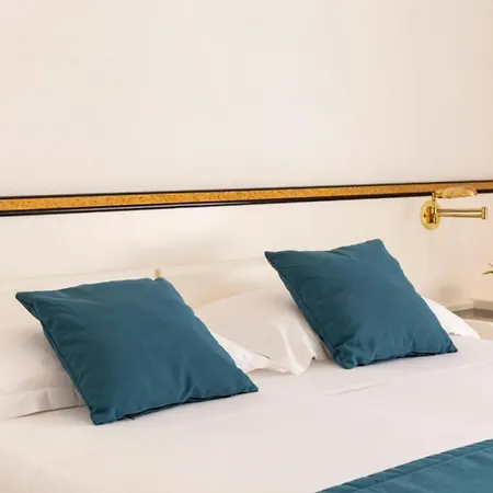 特拉摩尼奥酒店 3* 塔拉莫内