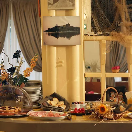 特拉摩尼奥酒店