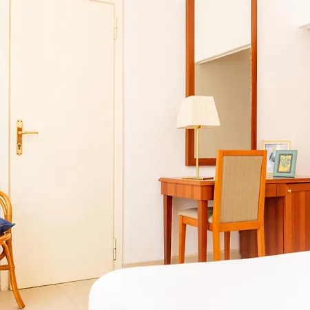 Il Telamonio Hotel 3*